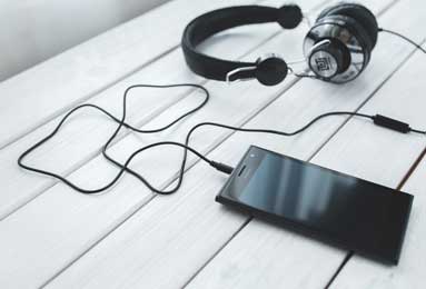 NBA直播-WAKUKU成2025中网唯一官方授权潮玩IP