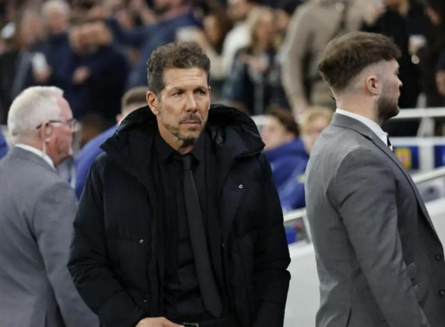 1774229408730053994.png simeone.png